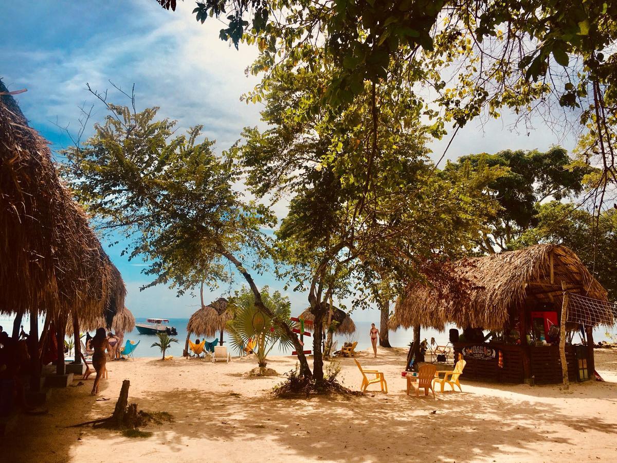 Isla Luna Beach Бару Экстерьер фото