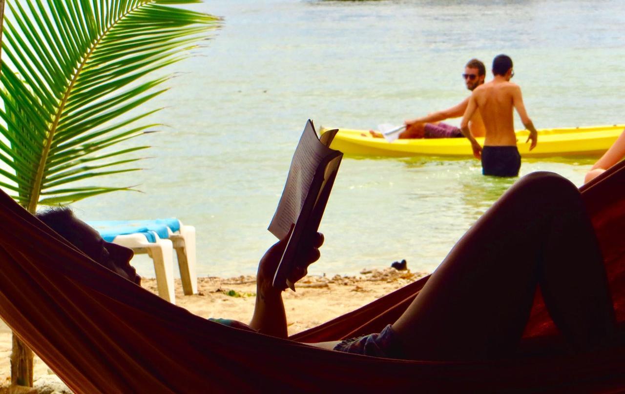 Isla Luna Beach Бару Экстерьер фото