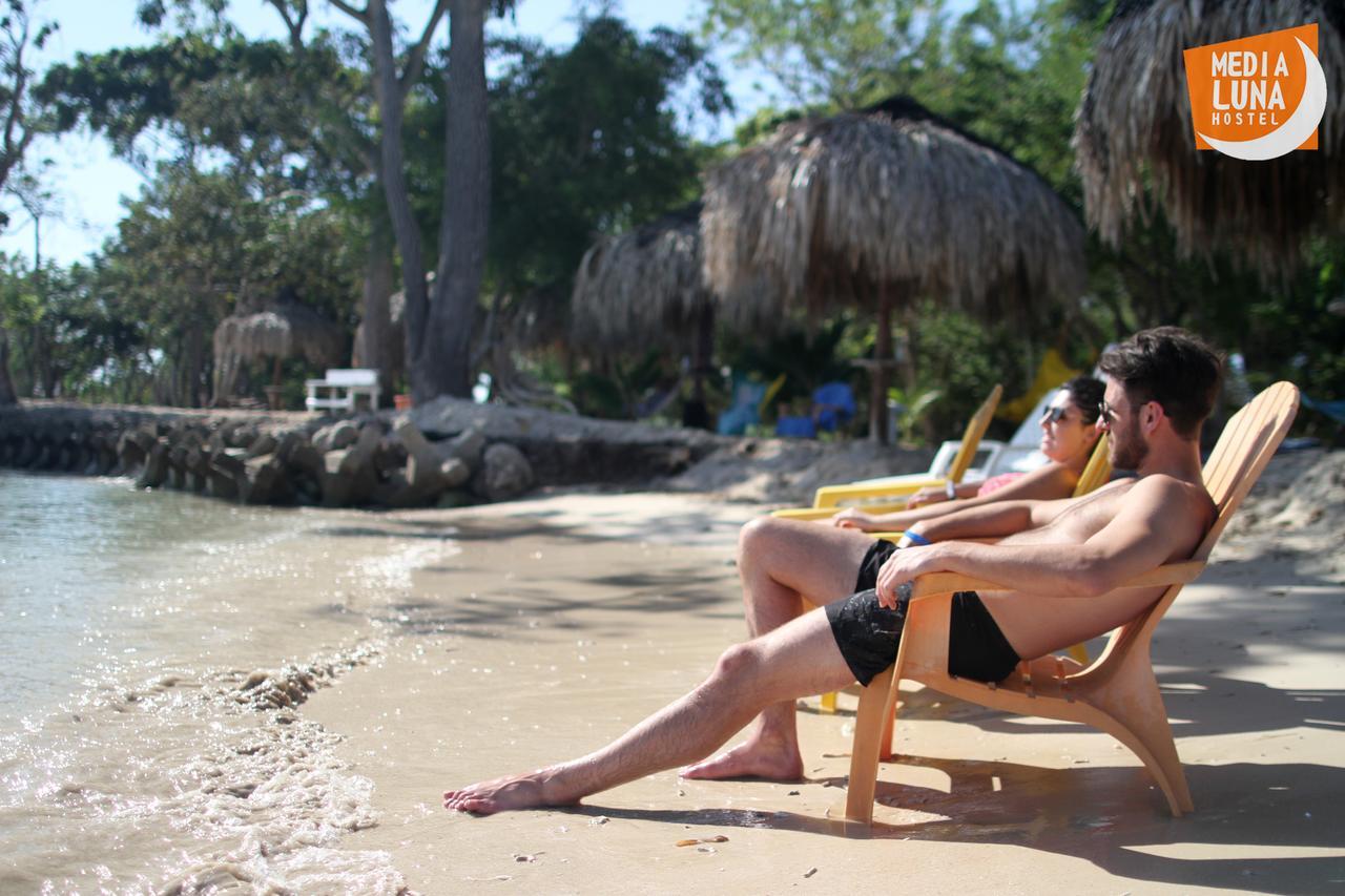 Isla Luna Beach Бару Экстерьер фото
